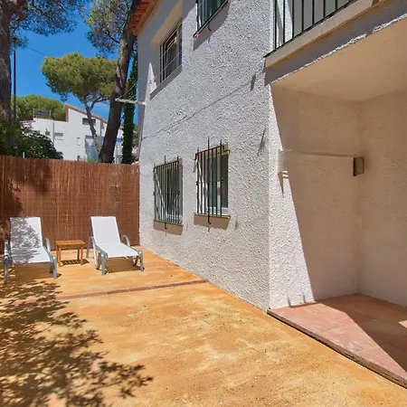 Centre, Totally Refurbished Apartmán *