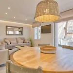 Centre, Totally Refurbished شقة يافرانتْسْ