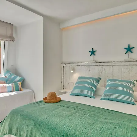 Apartment Centre, Totally Refurbished